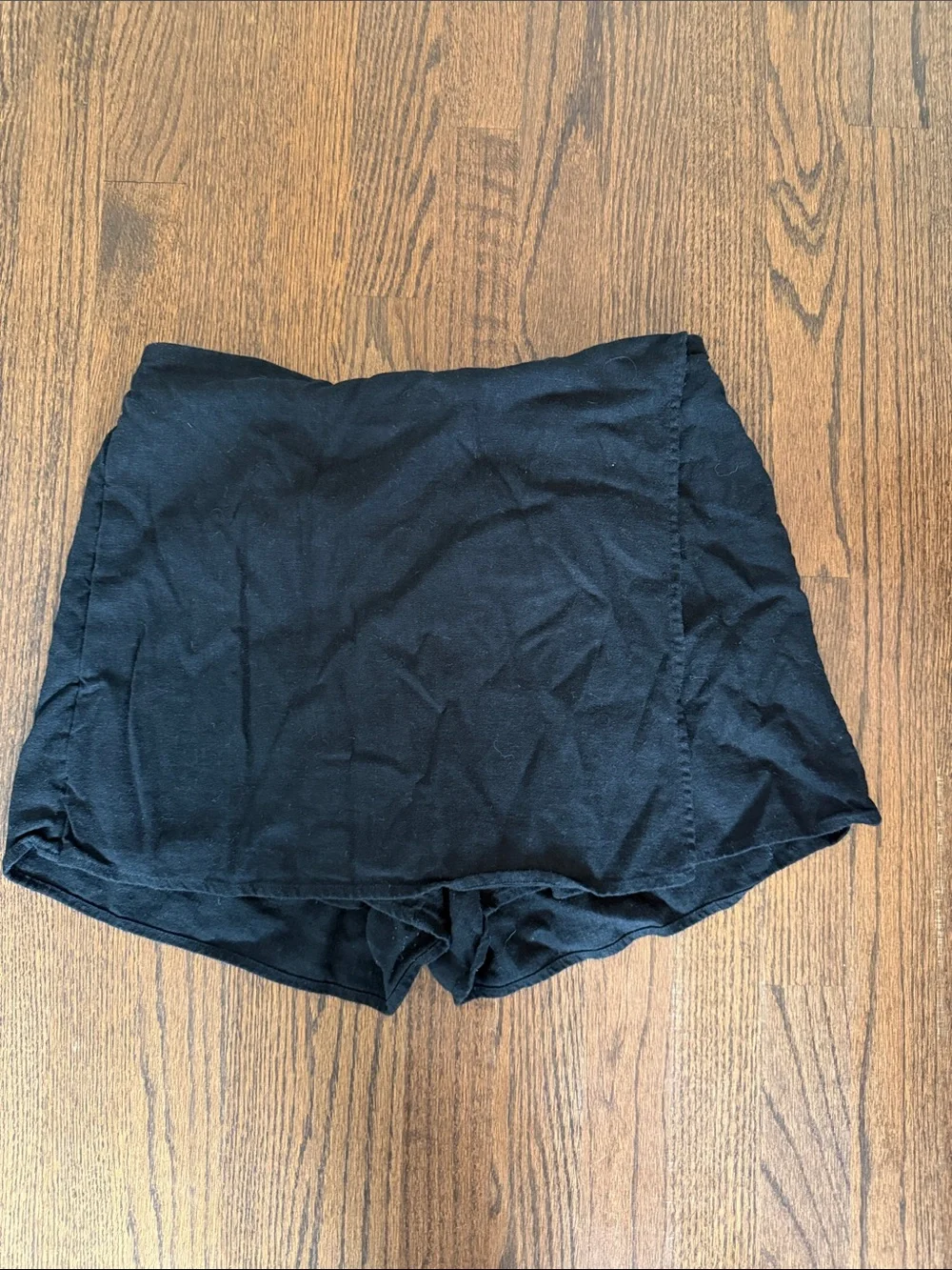 Women’s Black High-Waist Skort